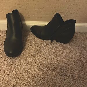 Women’s ankle boots